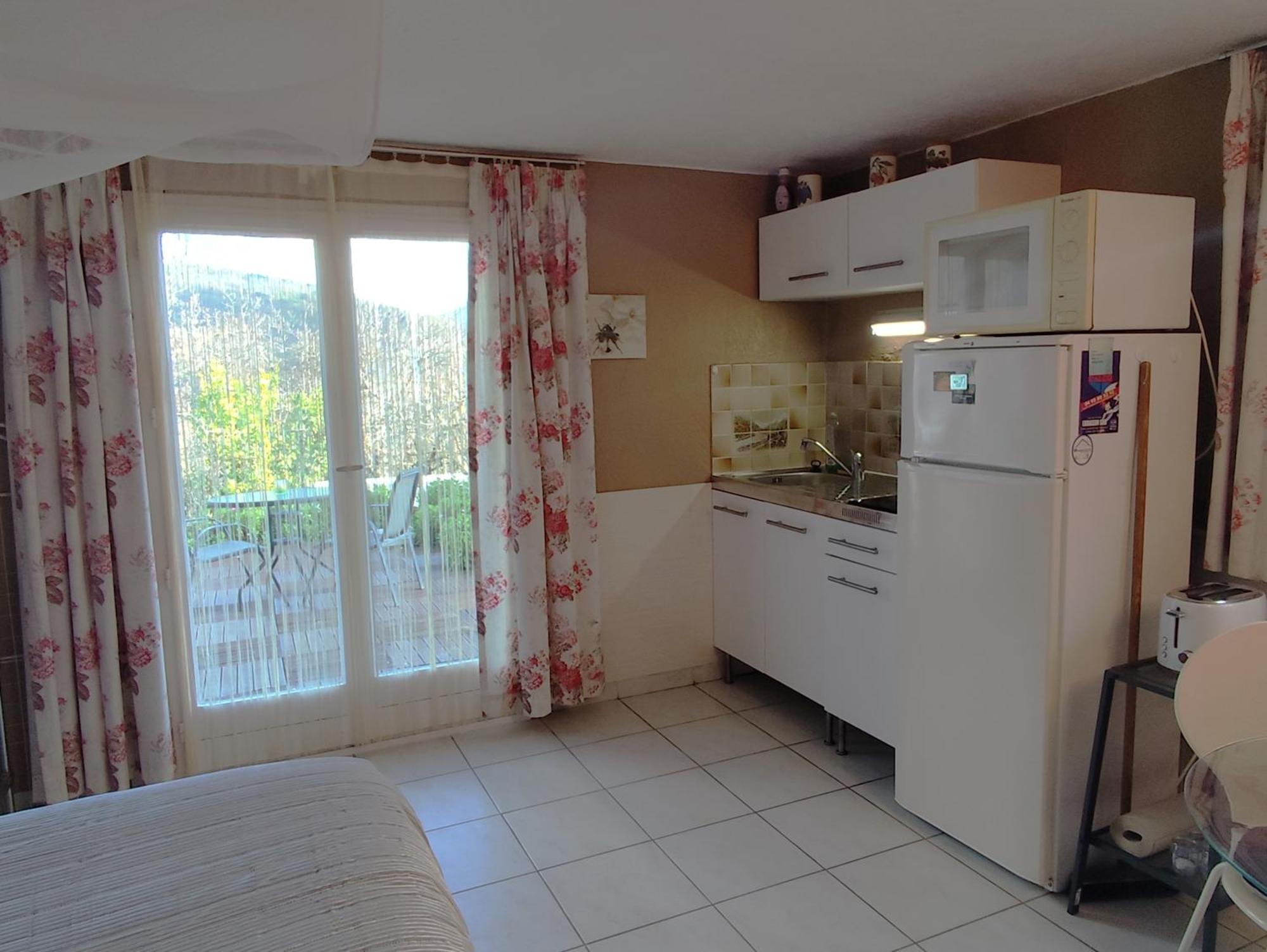 Studio Le Romantique A 20 Kms De Nice Bendéjun Buitenkant foto